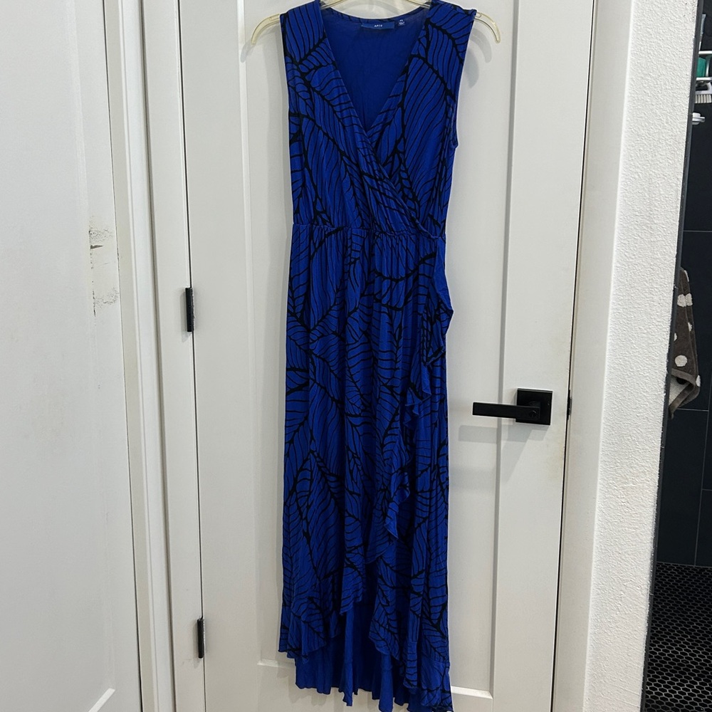 Apt. 9 Cobalt Blue Maxi Dress with Black Palm Leaf Design |Size PSmall - Picture 2 of 12